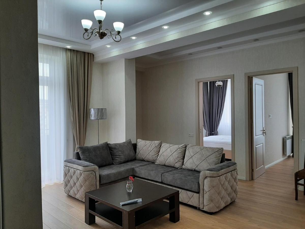 Vazi Aparthotel ティビリシ エクステリア 写真