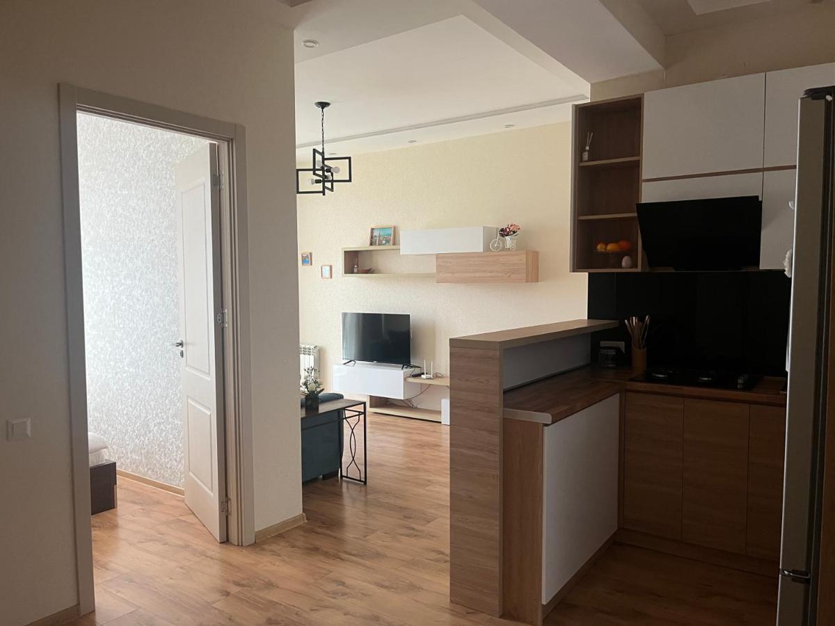 Vazi Aparthotel ティビリシ エクステリア 写真
