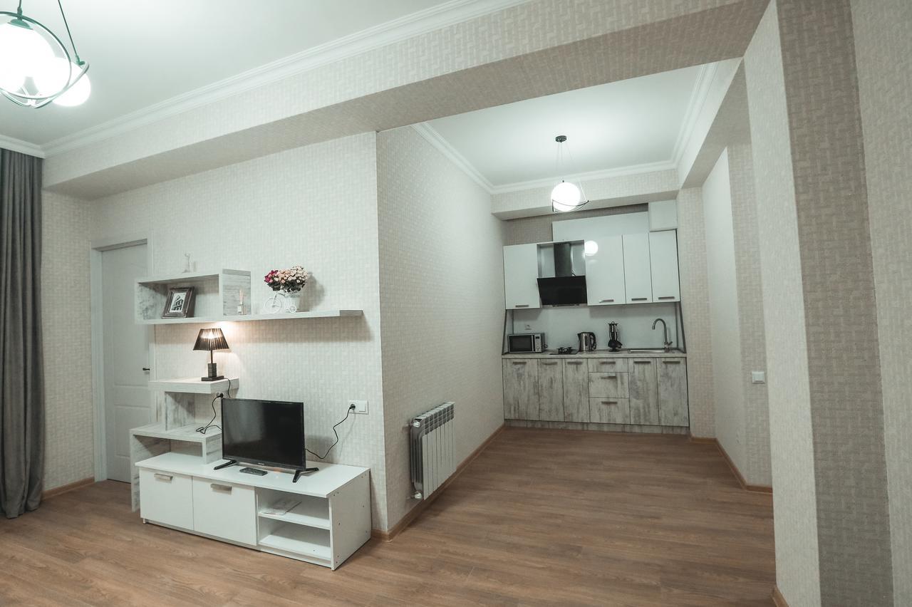 Vazi Aparthotel ティビリシ エクステリア 写真