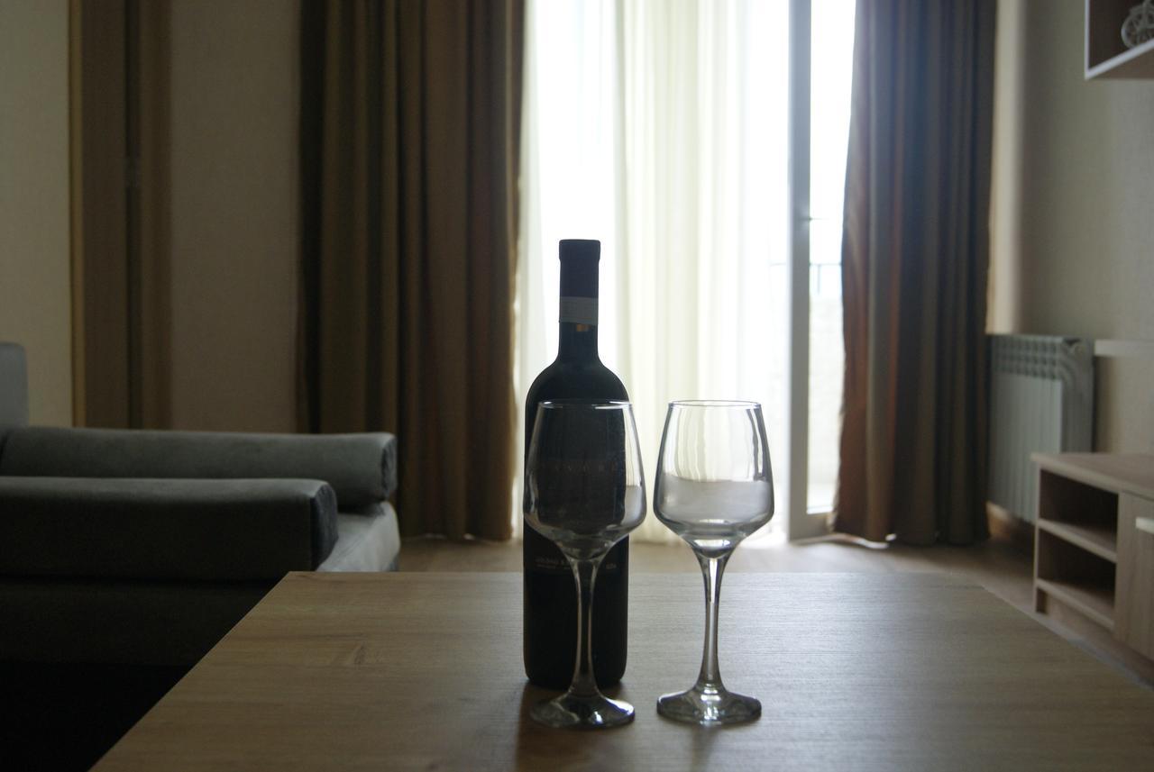 Vazi Aparthotel ティビリシ エクステリア 写真
