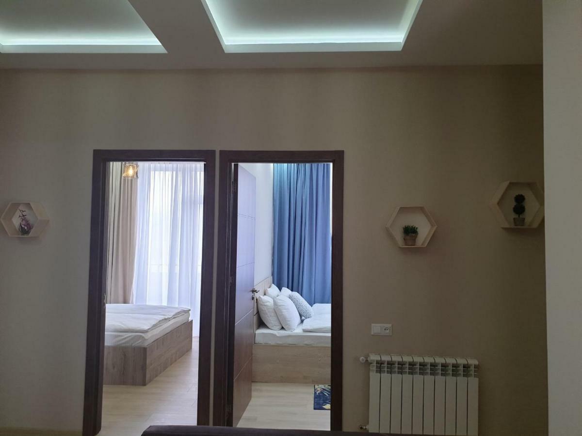 Vazi Aparthotel ティビリシ エクステリア 写真