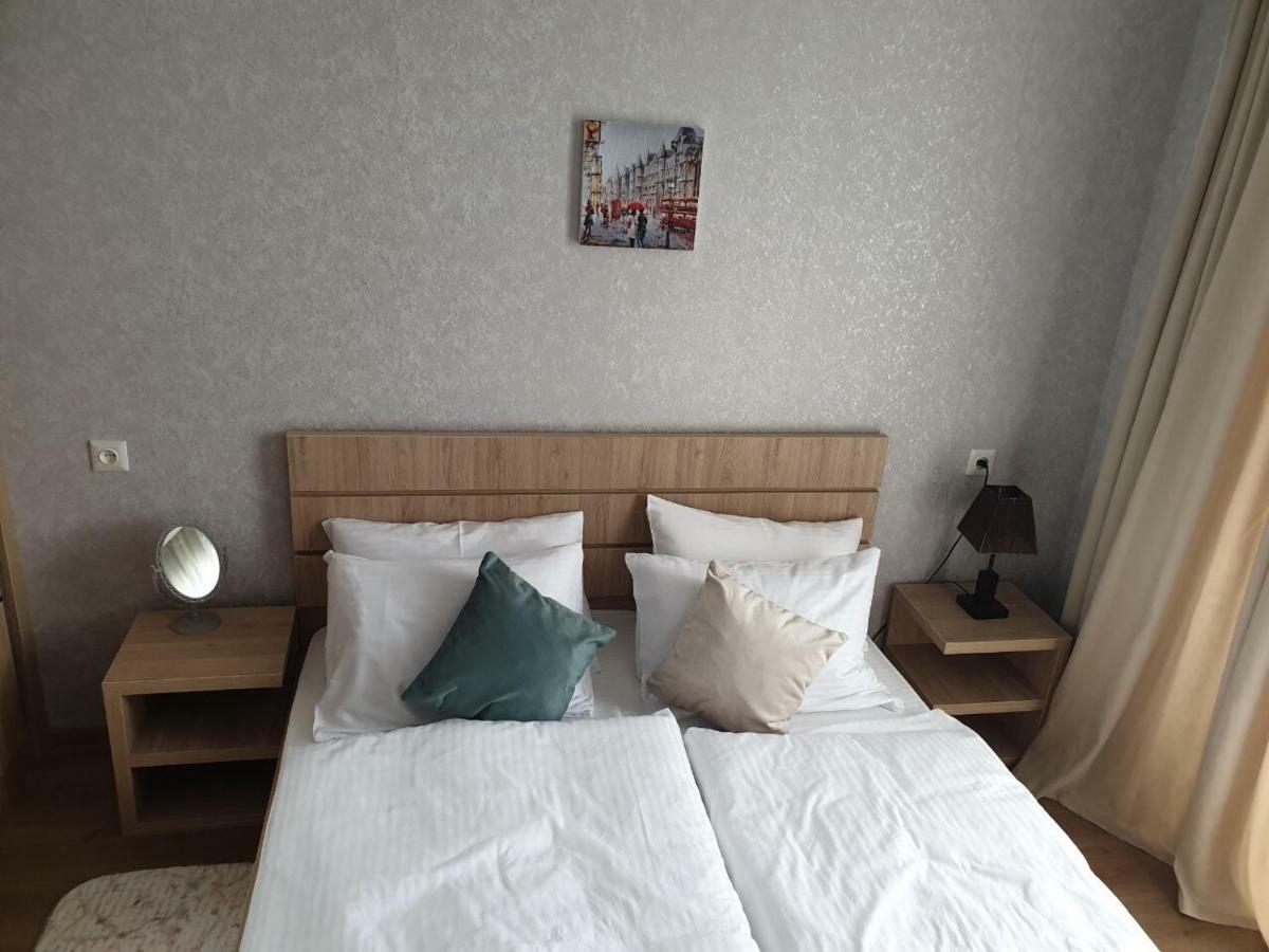 Vazi Aparthotel ティビリシ エクステリア 写真